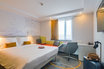 ibis styles bucharest airport