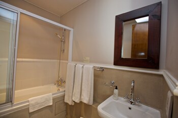 royal boutique hotel