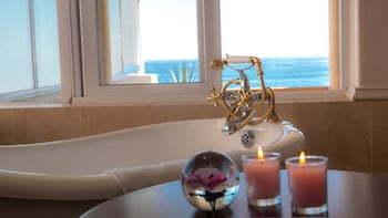 royal boutique hotel