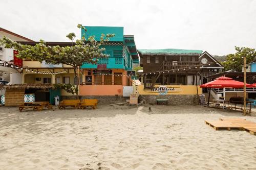 reddoorz hostel monaliza surf resort