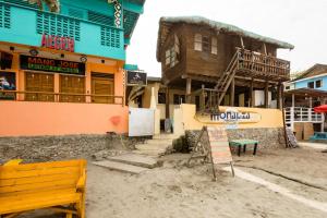 reddoorz hostel monaliza surf resort