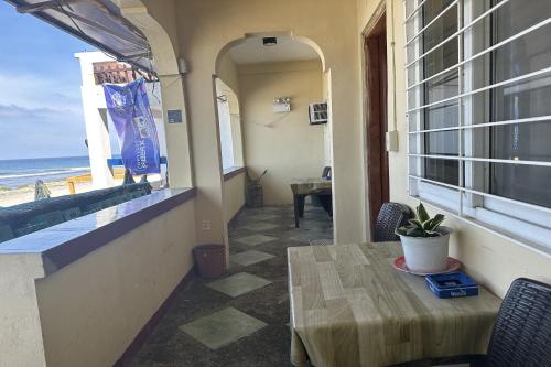 reddoorz hostel monaliza surf resort