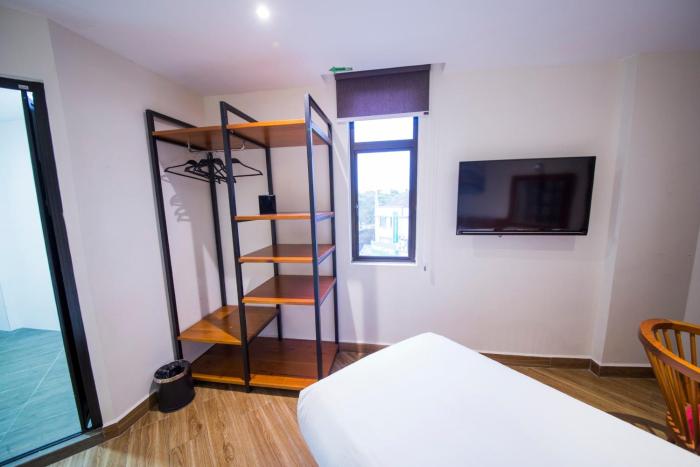 the point boutique hotel