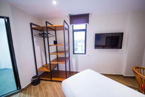 the point boutique hotel