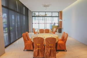 roxy hotel serian