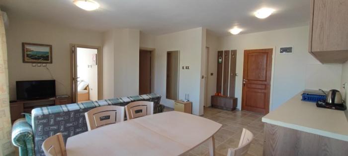 aphrodite apartments