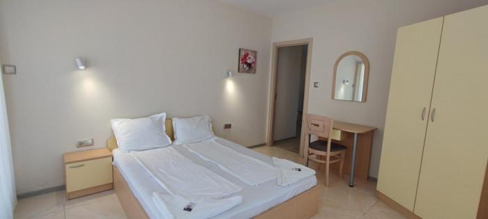 aphrodite apartments