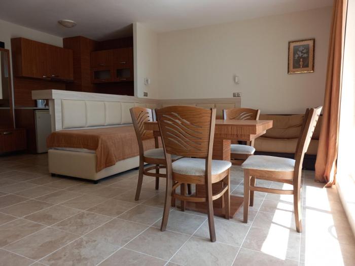 aphrodite apartments
