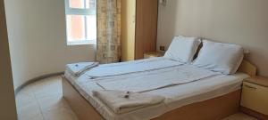 aphrodite apartments