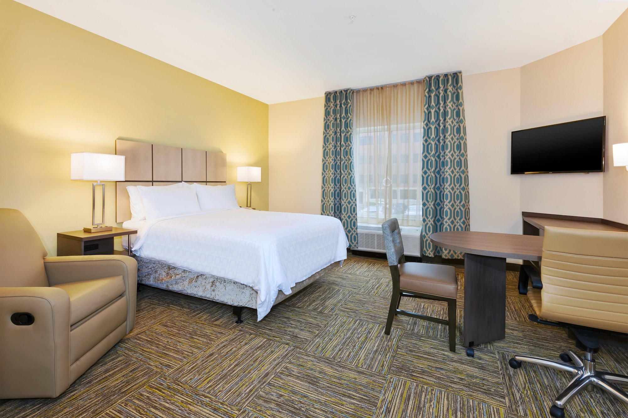 candlewood suites louisville ne downtown area an ihg hotel