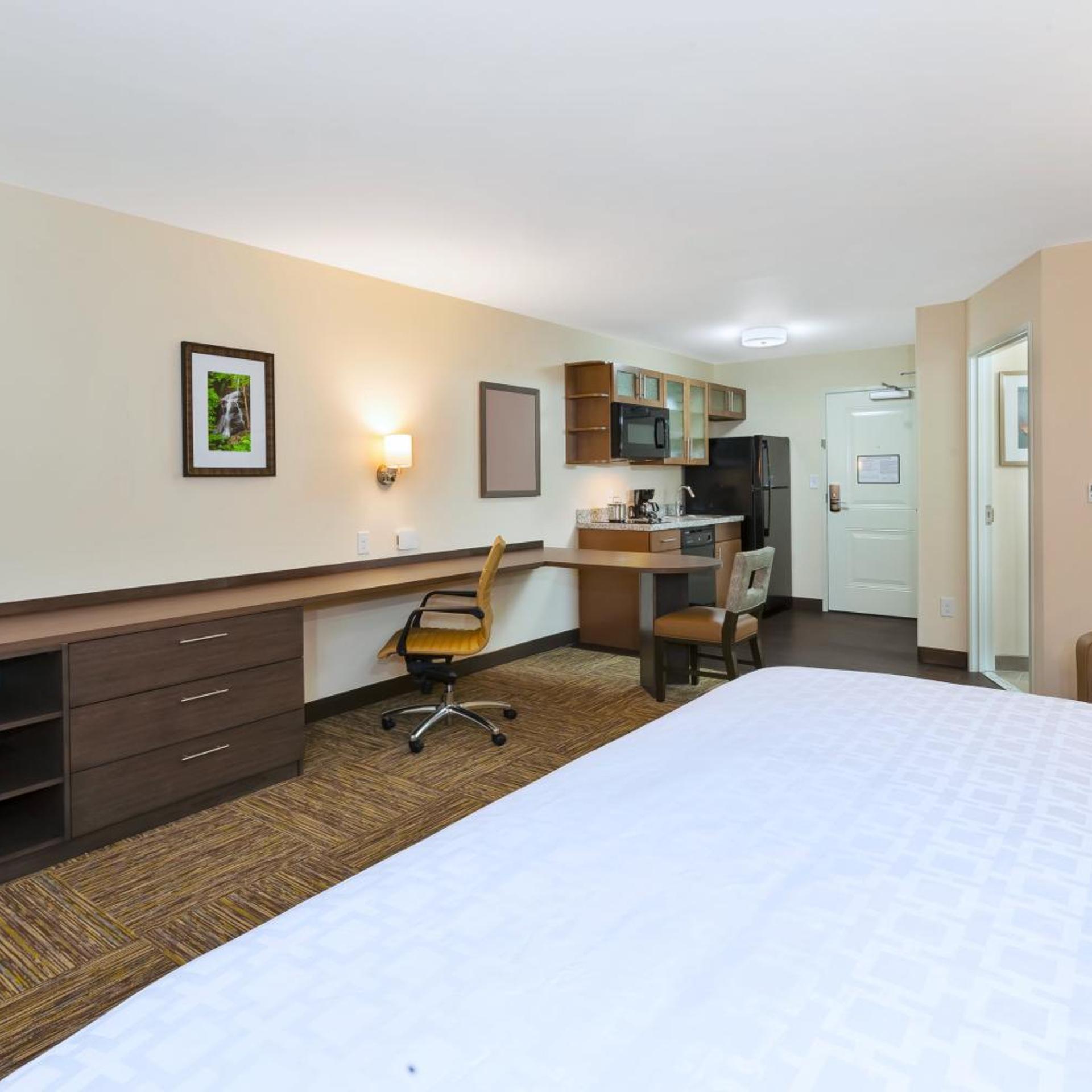 candlewood suites louisville ne downtown area an ihg hotel