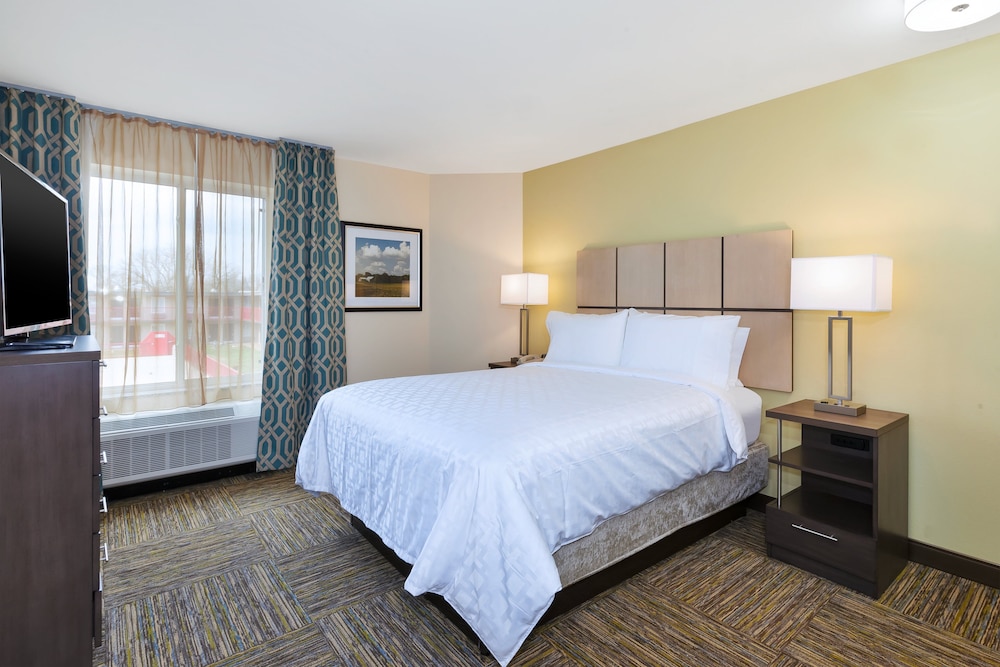 candlewood suites louisville ne downtown area an ihg hotel