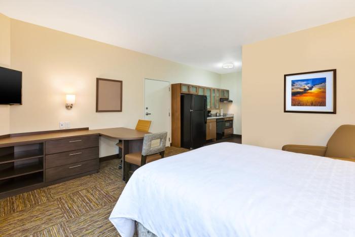 candlewood suites louisville ne downtown area an ihg hotel