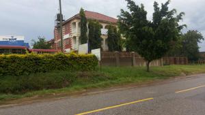 leosim hotel nebbi