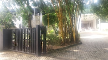 hotel asliya regency