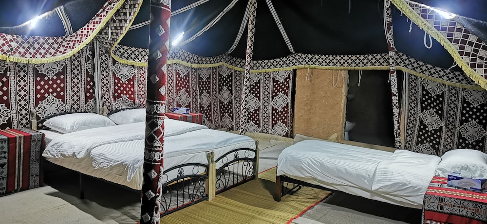 desert wonders camp