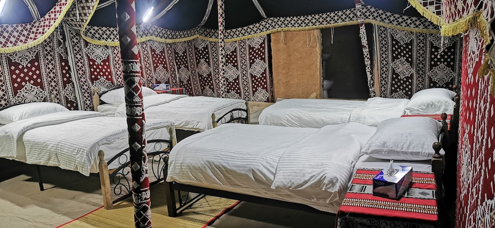 desert wonders camp