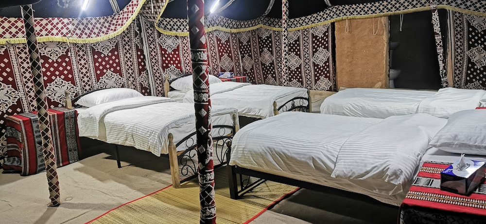 desert wonders camp