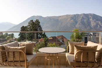 hyatt regency kotor bay resort