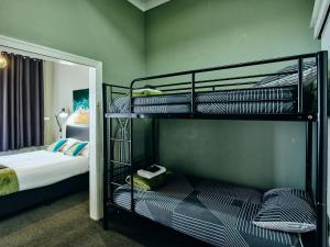 black diamond lodge
