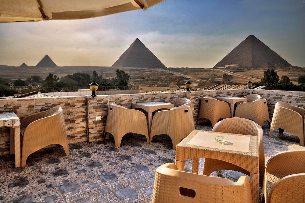 tut pyramids view hotel
