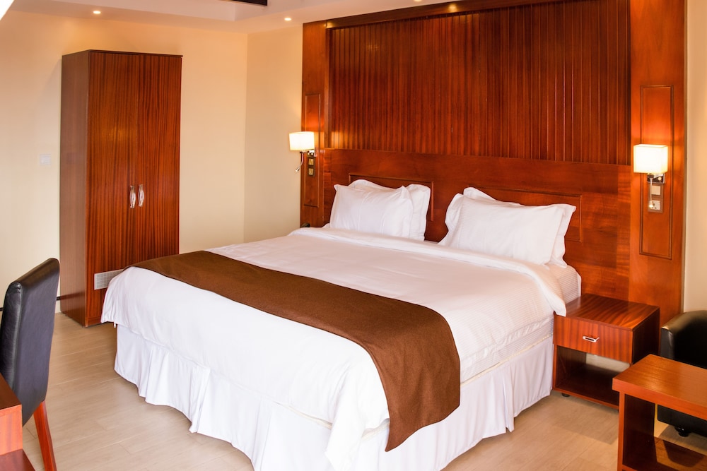 sainte famille hotel