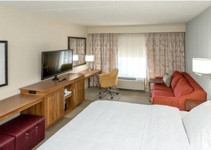 Hampton Inn Hartwell,Near The Hart County Botanical Gardens,3 star