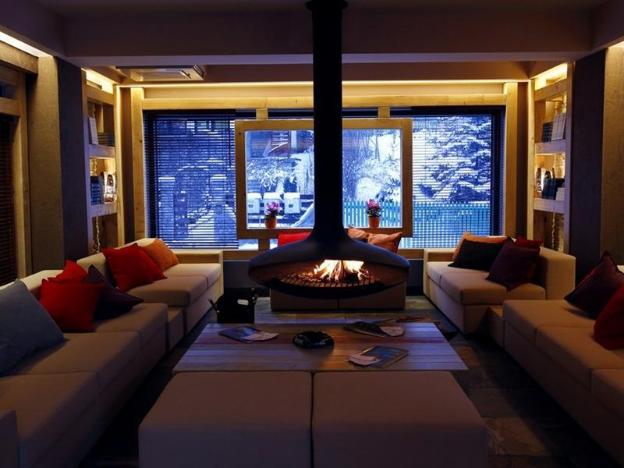 ioana hotels
