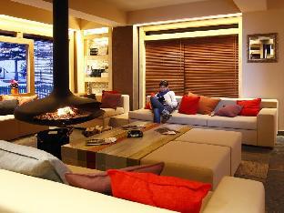 ioana hotels