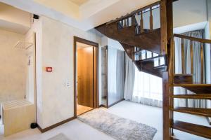 ioana hotels
