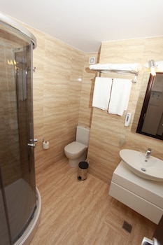 west plaza hotel