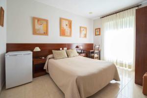 hostal los gallos
