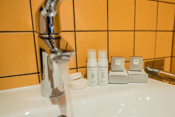 !Fest Hotel,Lemkivska 15A Lviv 79019,3 star