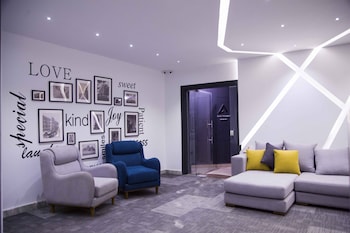 elite pyramids boutique hotel