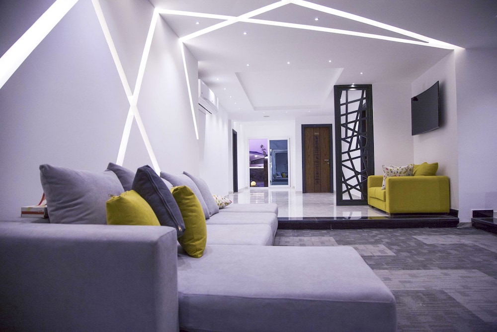 elite pyramids boutique hotel