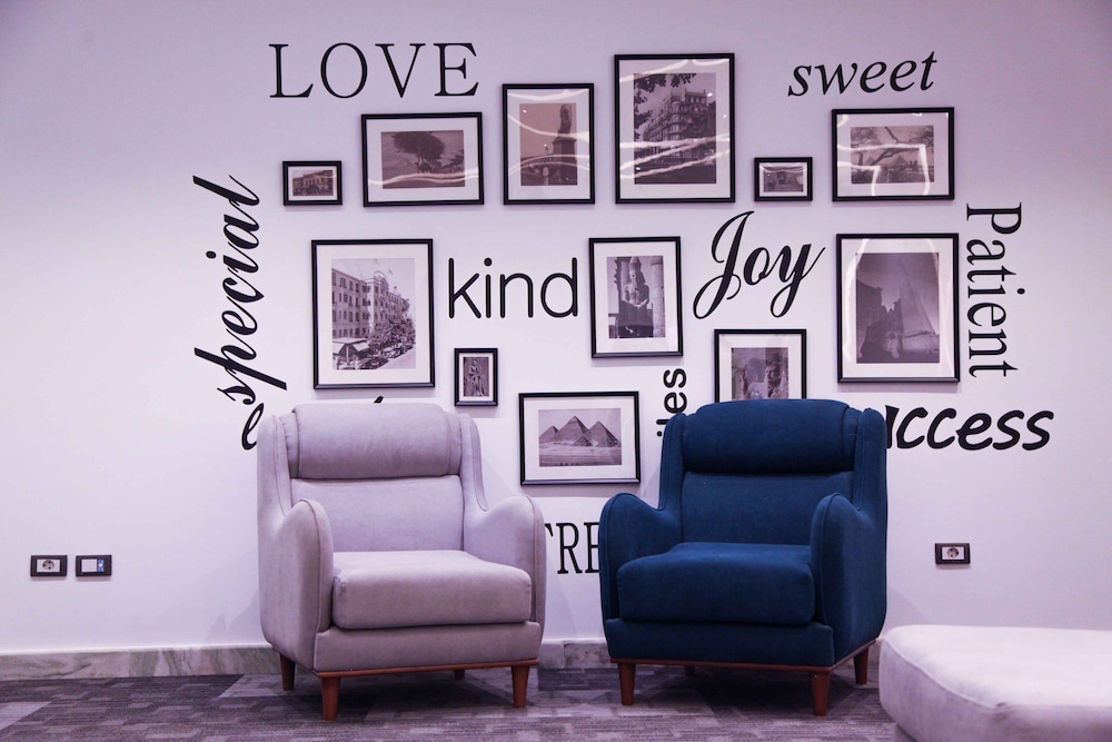 elite pyramids boutique hotel