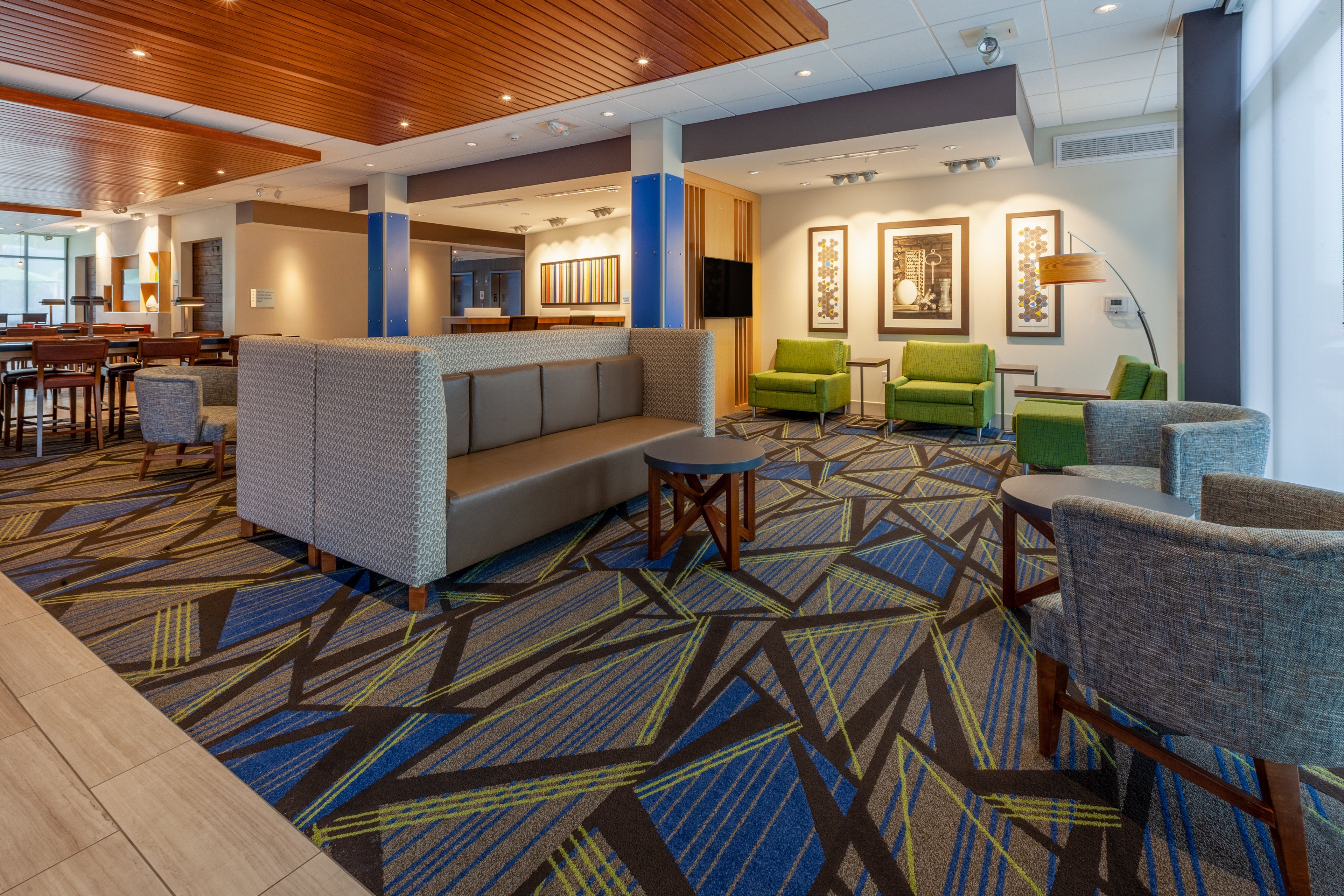 holiday inn express and suites brunswick