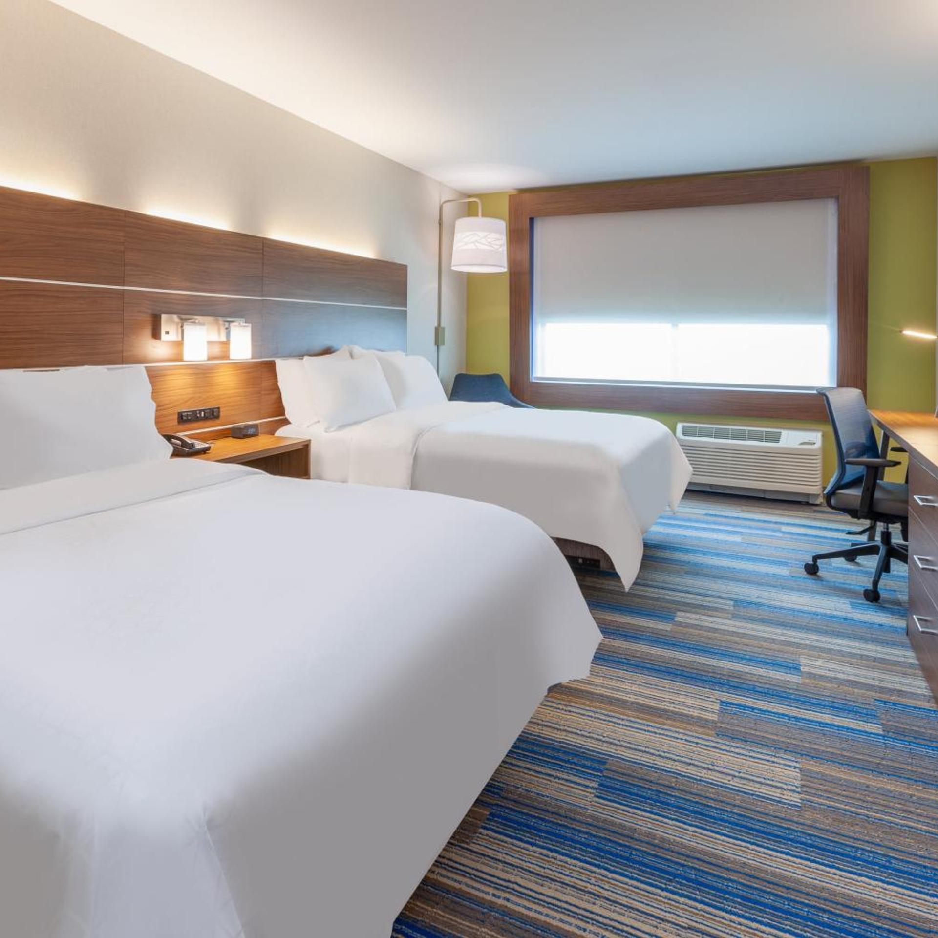 holiday inn express and suites brunswick