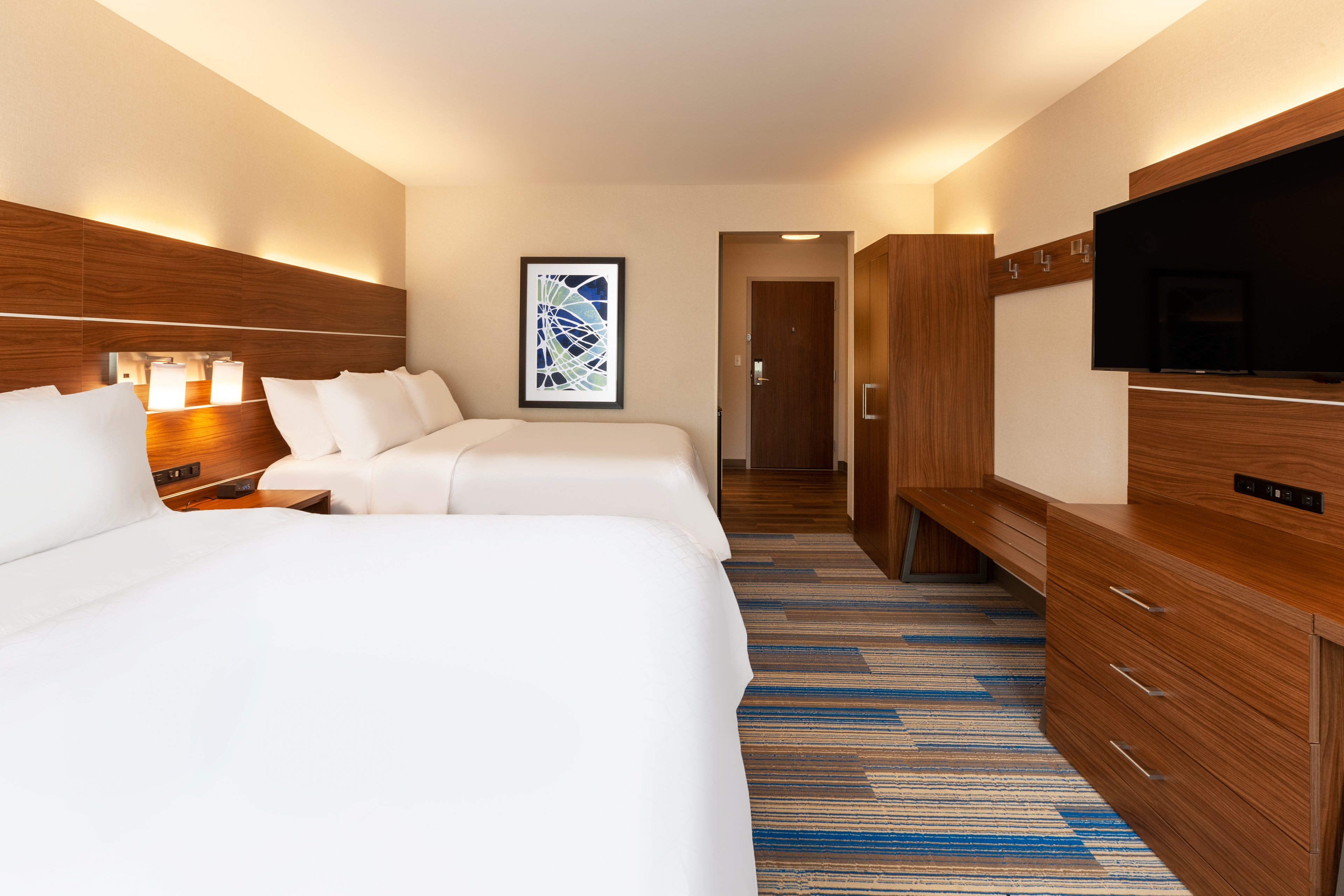 holiday inn express and suites brunswick