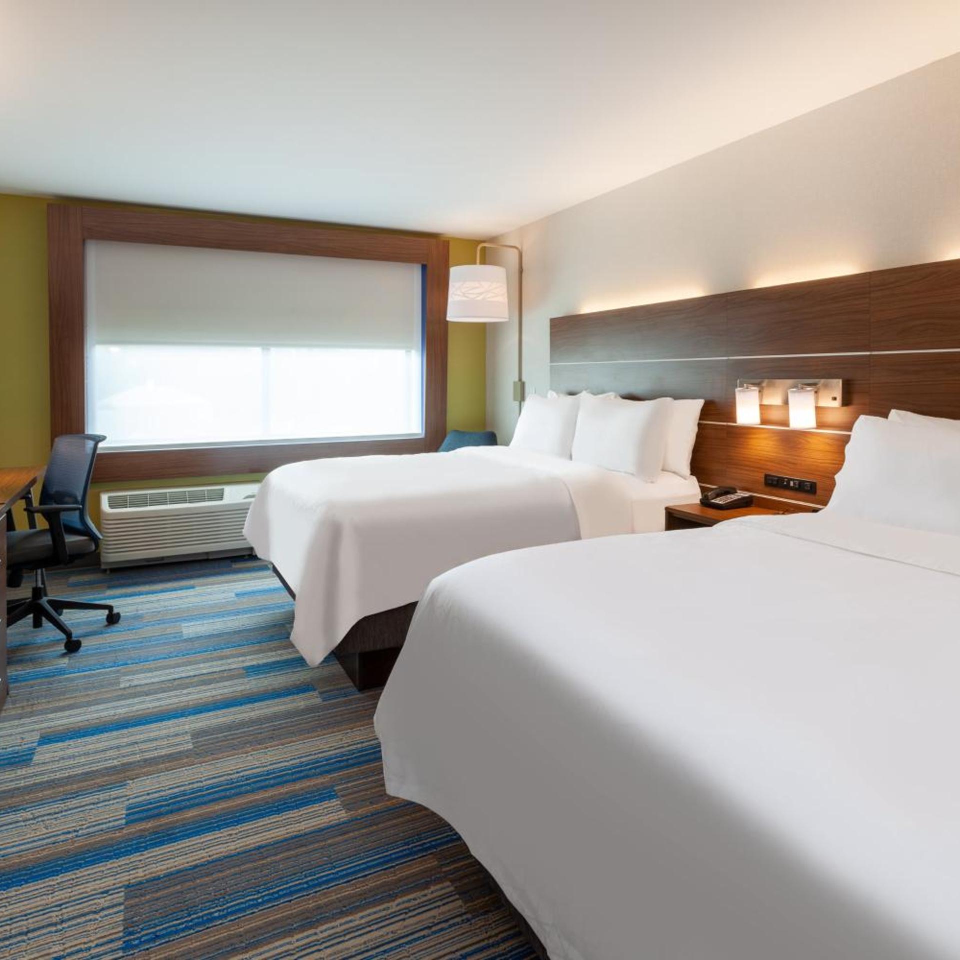holiday inn express and suites brunswick