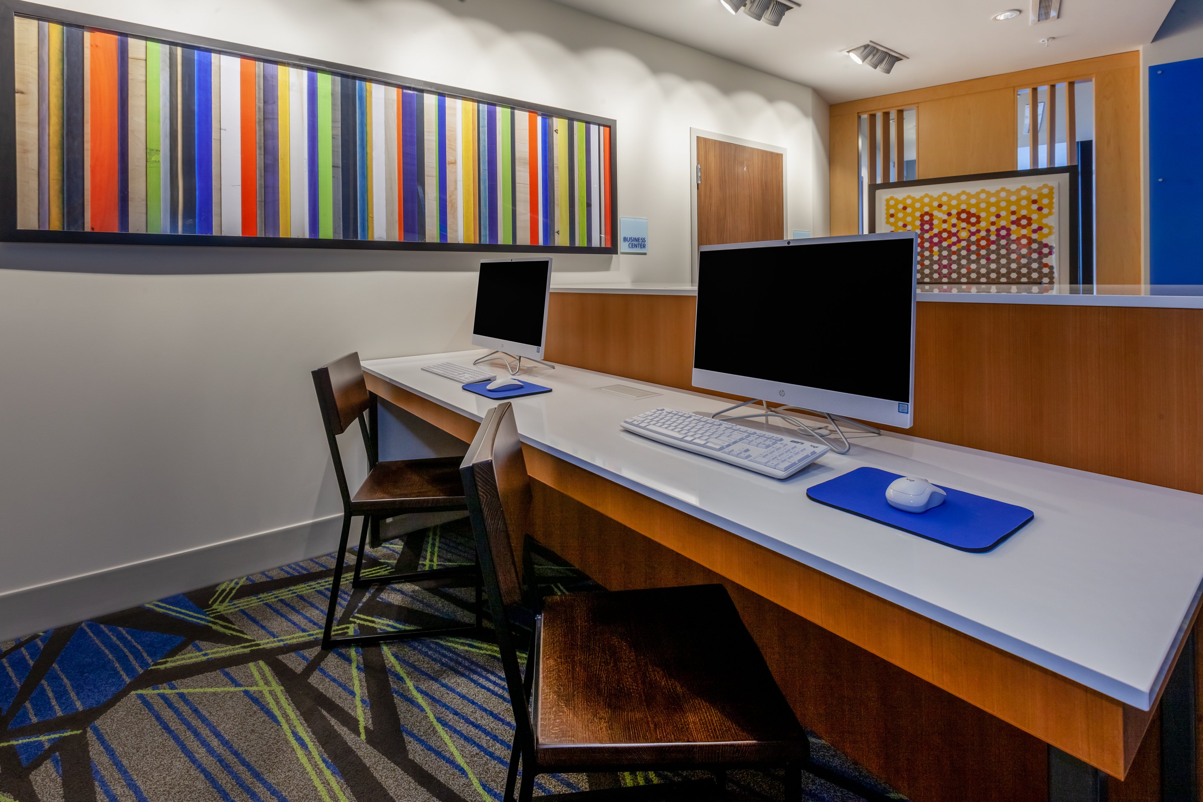 holiday inn express and suites brunswick
