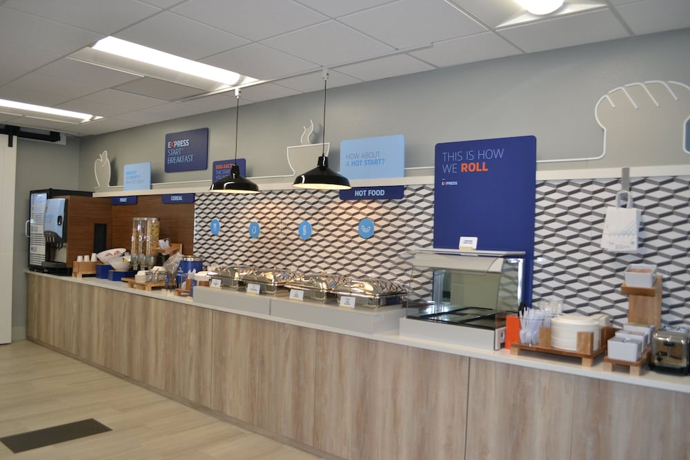 holiday inn express tallahassee university central an ihg hotel