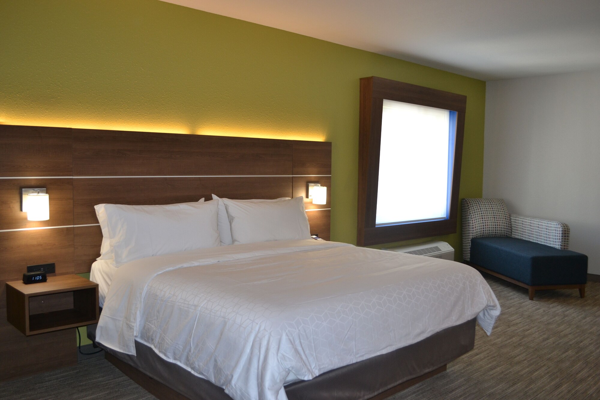 holiday inn express tallahassee university central an ihg hotel