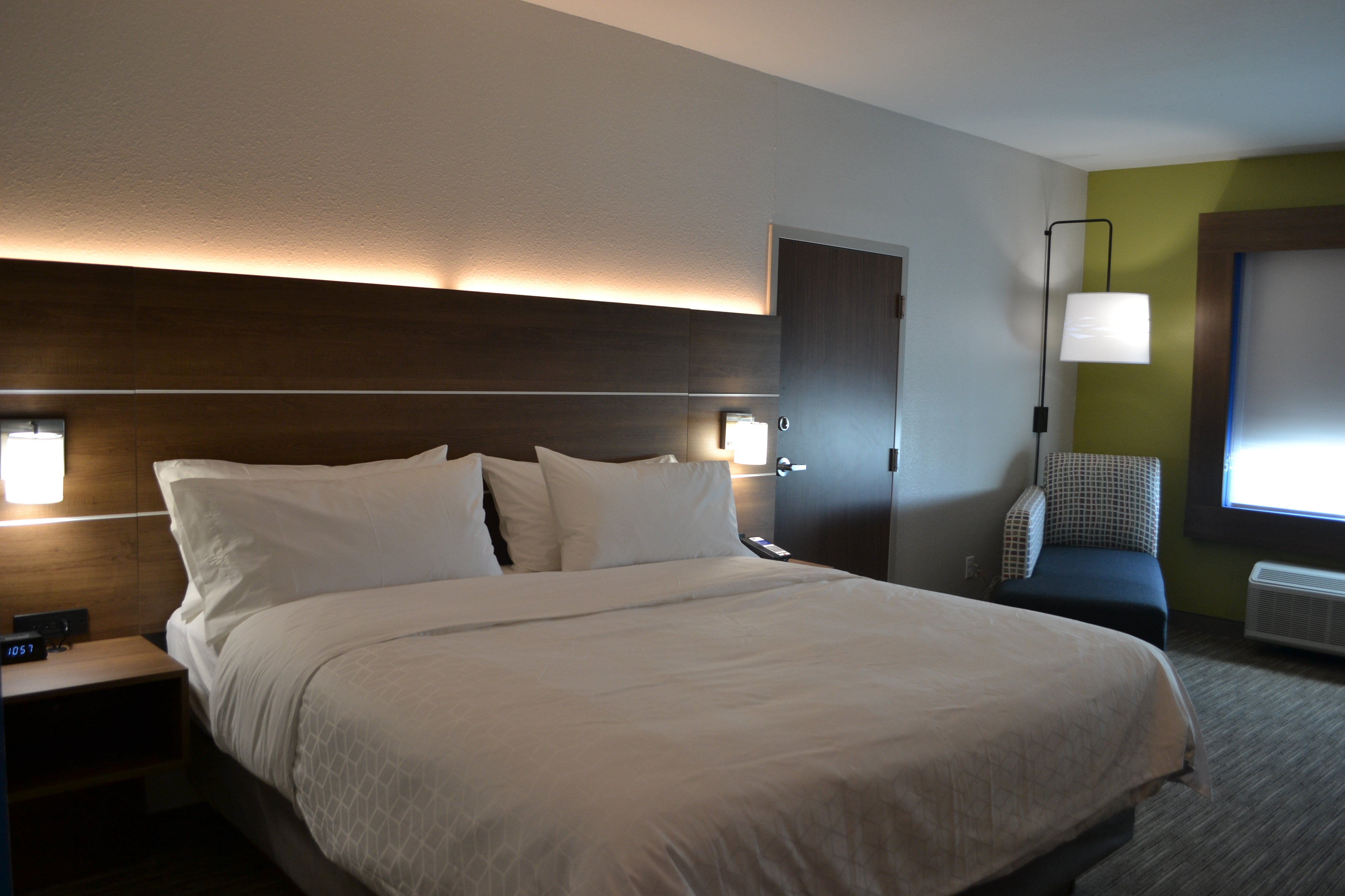 holiday inn express tallahassee university central an ihg hotel
