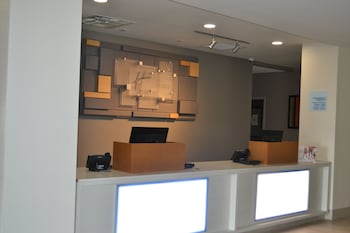 holiday inn express tallahassee university central an ihg hotel