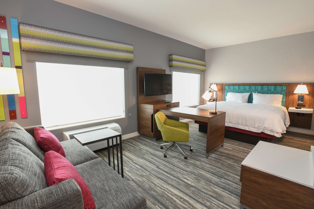 hampton inn and suites cincinnati liberty township