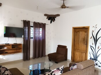 ronna apartments at lakeside estates