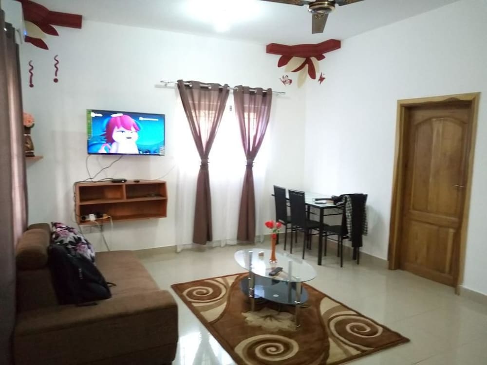 ronna apartments at lakeside estates