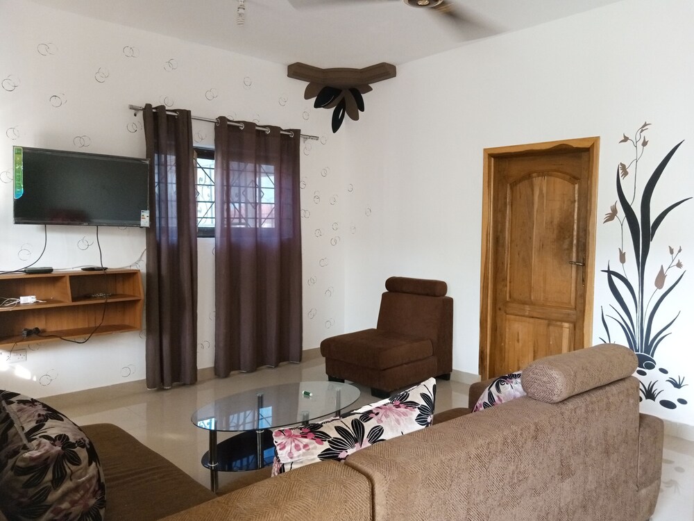 ronna apartments at lakeside estates