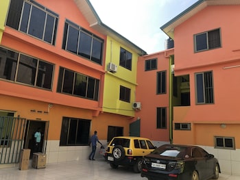 Ricardo's Property,Greater Accra>>Accra,3 star